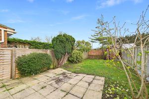 Garden side- click for photo gallery